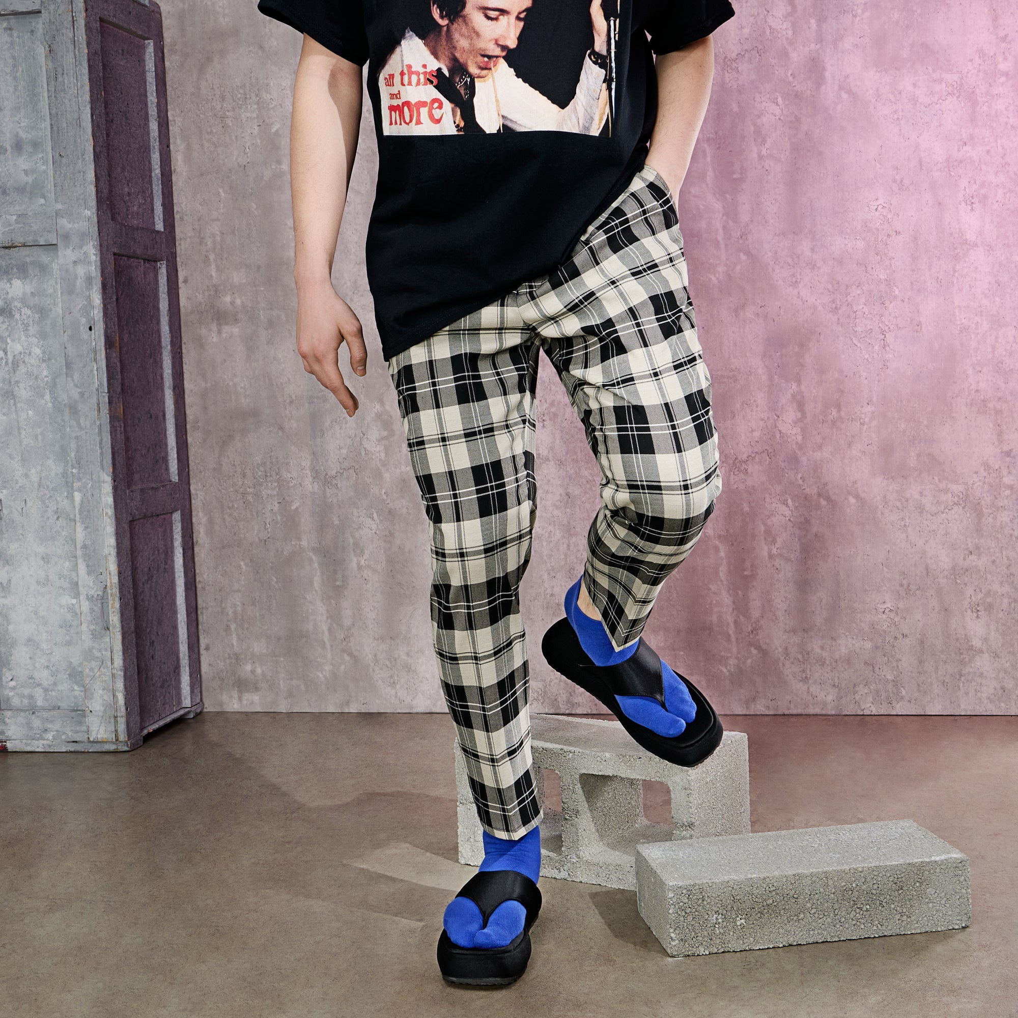 Regnsncox | Cushioned Cotton Tabi Ankle Socks with Soft Pile Interior