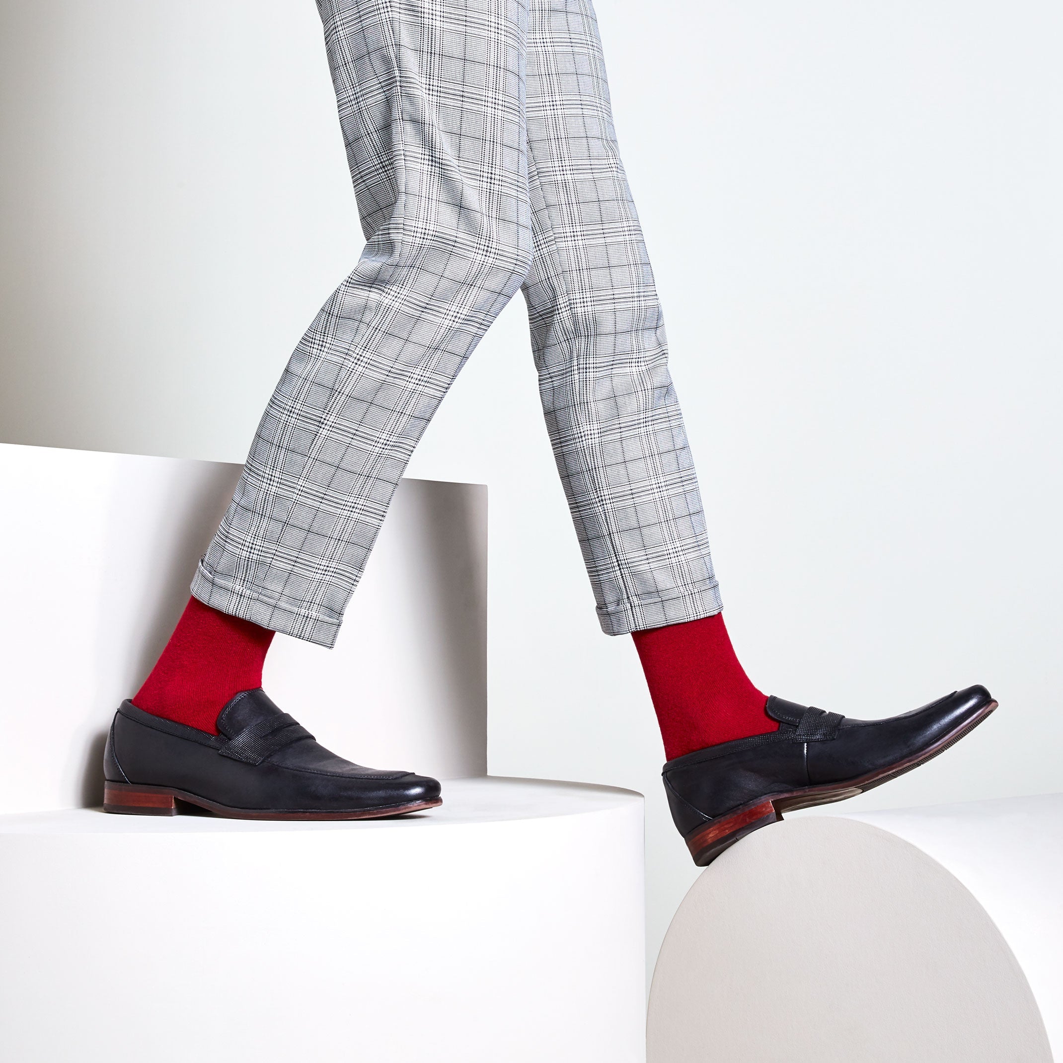 Regnsncox | Extra Fine Merino Crew Socks for Softness, Warmth & Durability