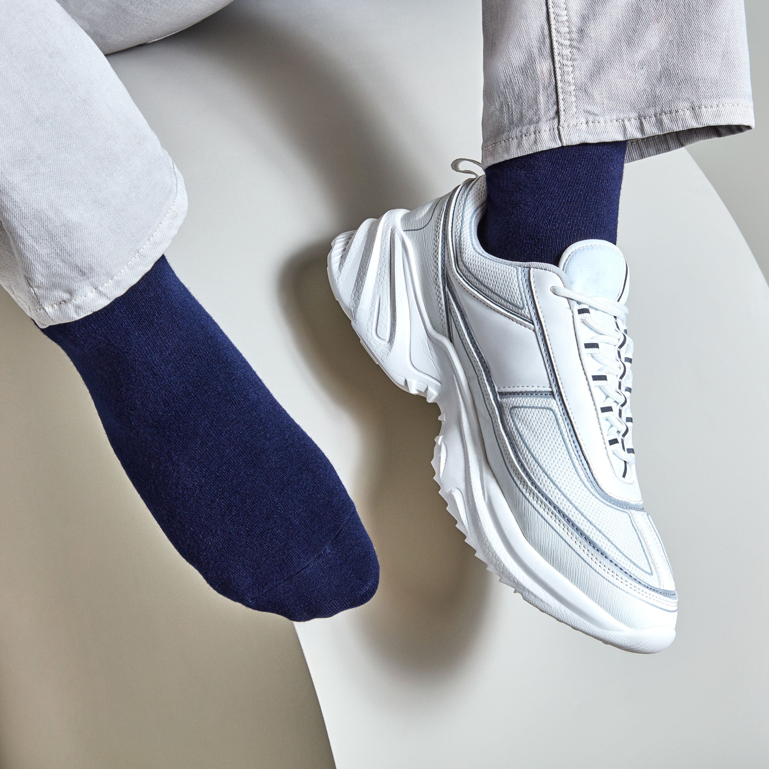 Regnsncox | Extra Fine Merino Crew Socks for Softness, Warmth & Durability