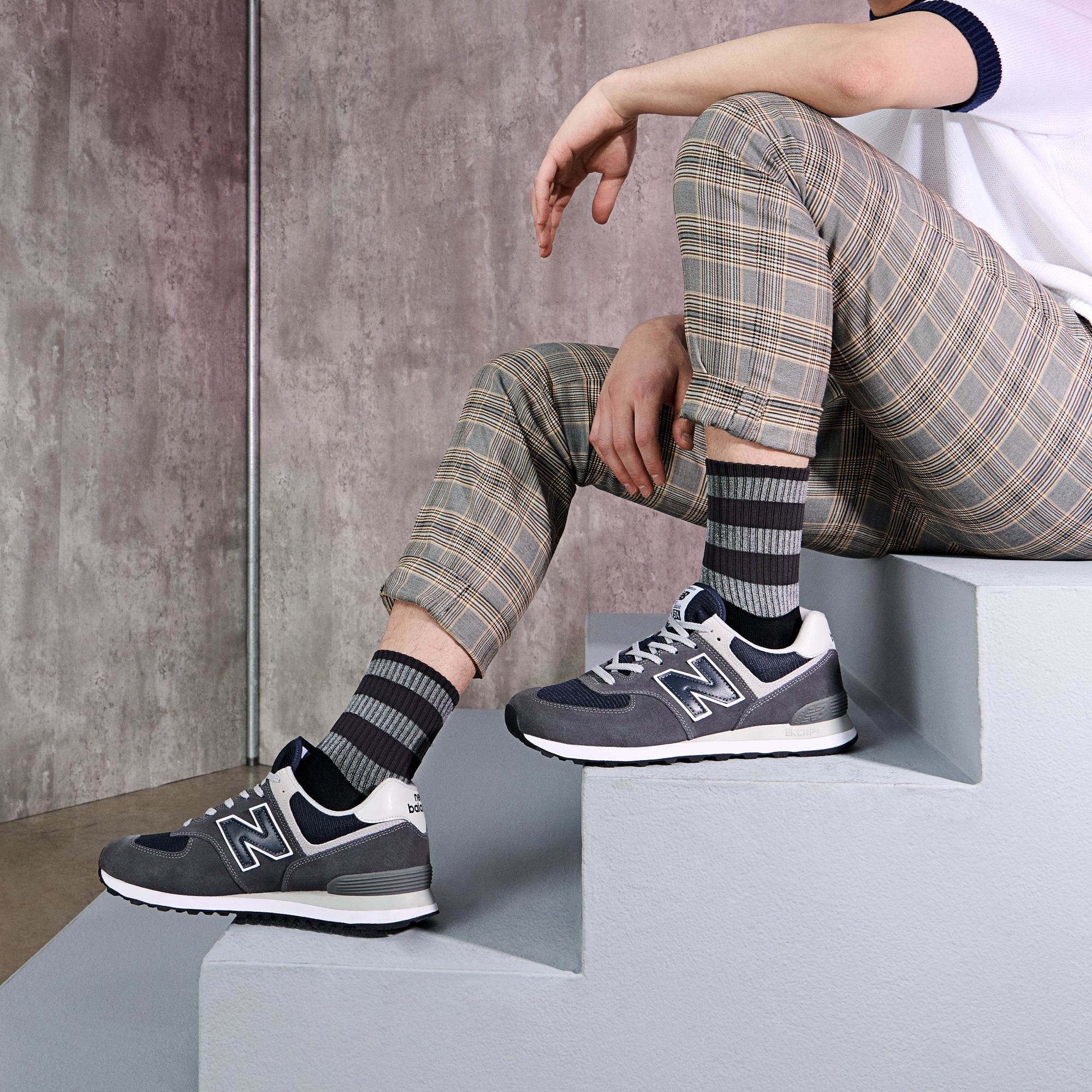 Regnsncox | Reflective Striped Crew Socks with Recycled Polyester for Active Use