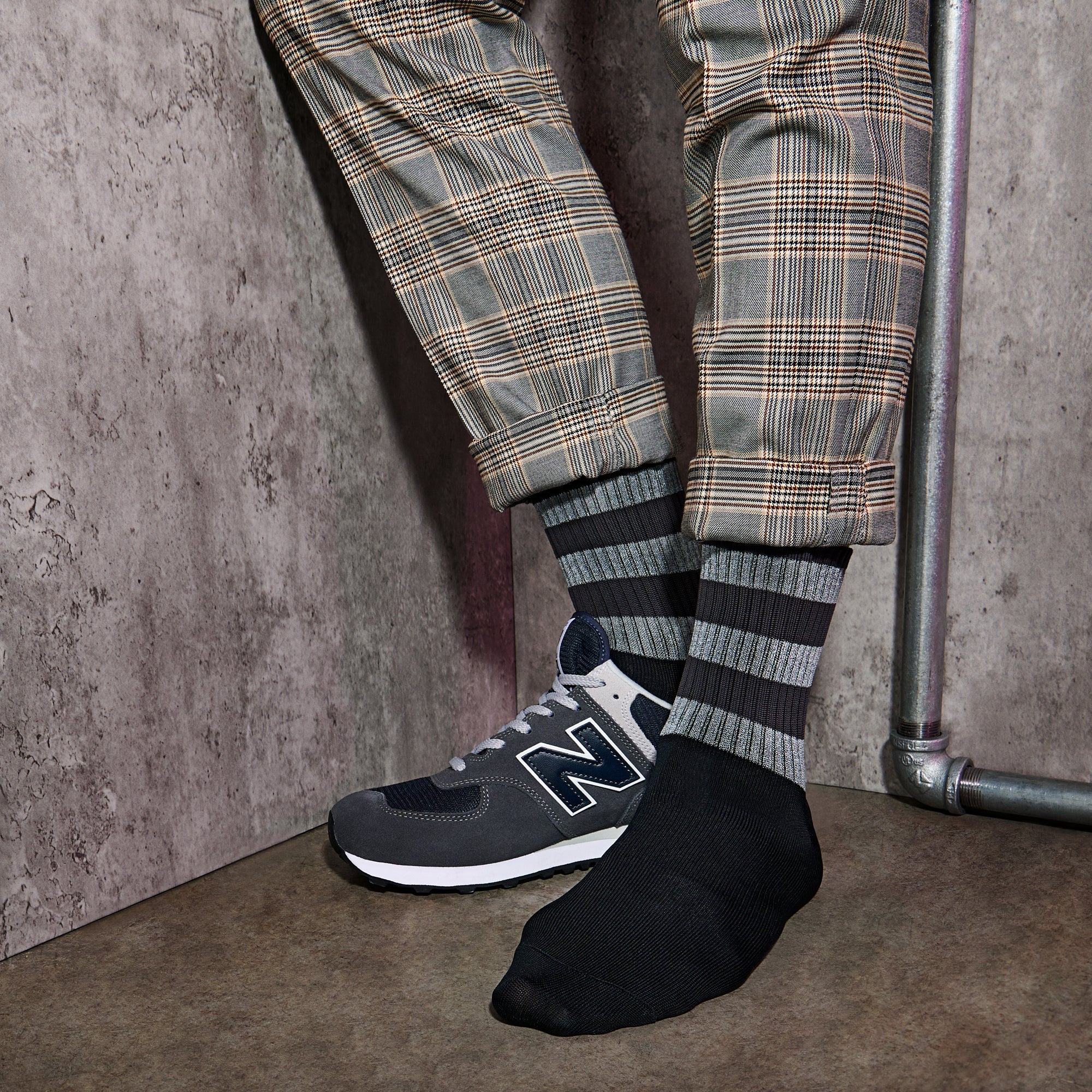 Regnsncox | Reflective Striped Crew Socks with Recycled Polyester for Active Use