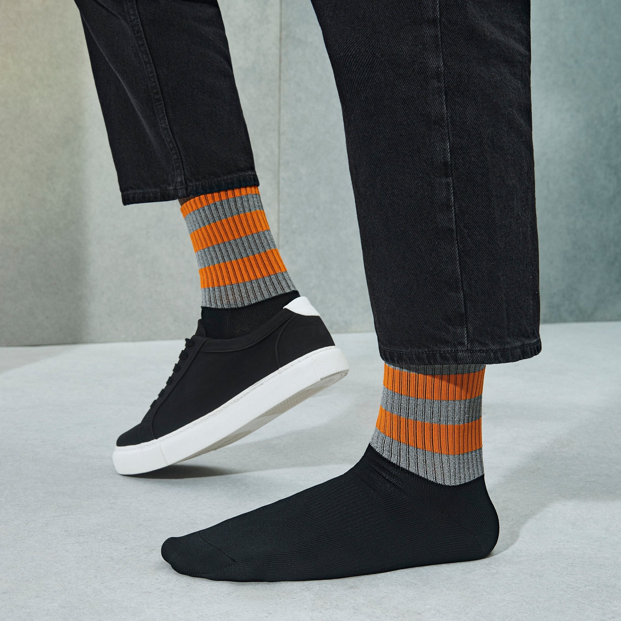 Regnsncox | Reflective Striped Crew Socks with Recycled Polyester for Active Use