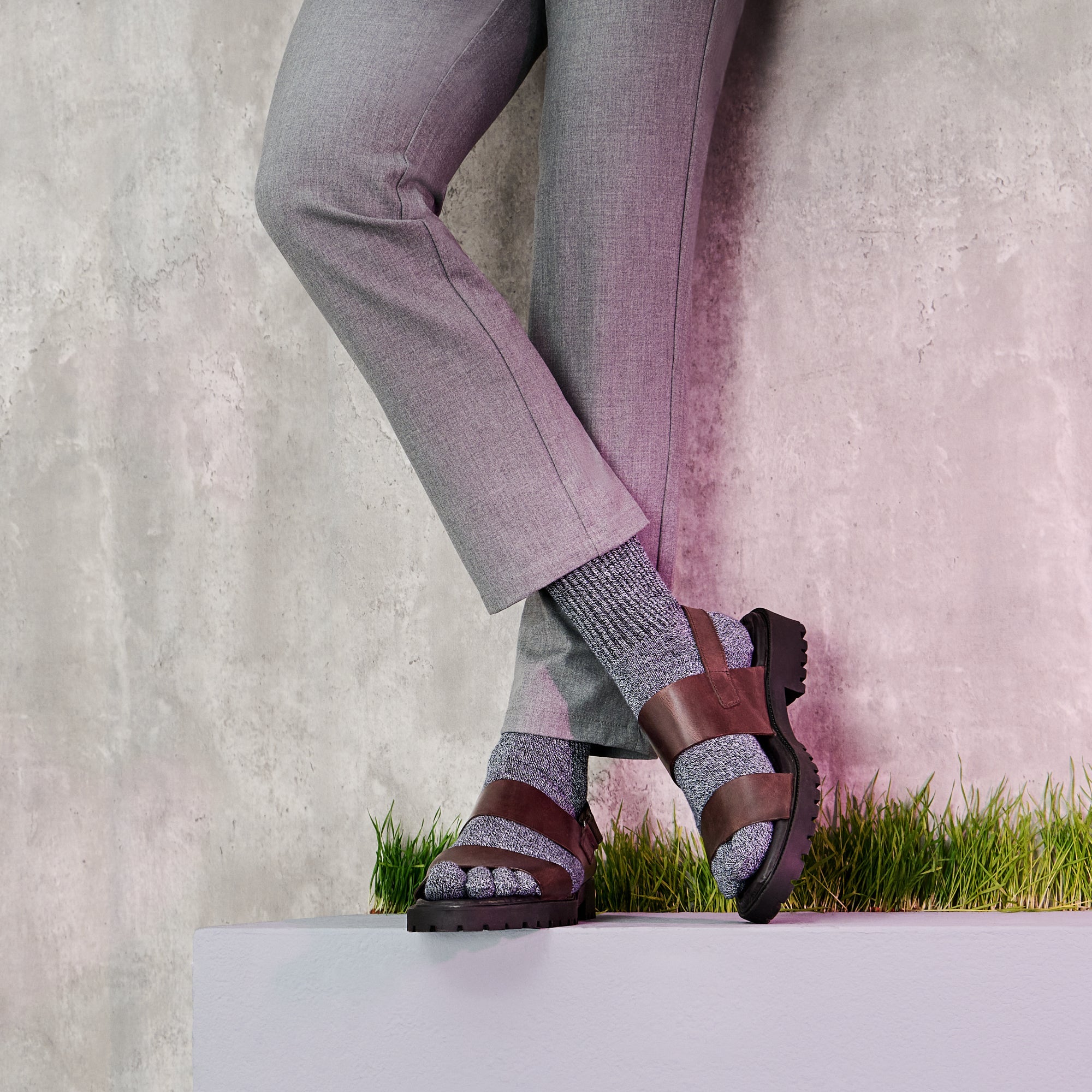 Regnsncox | Loose Cuff Five-Toe Cotton Crew Socks with Gentle Fit