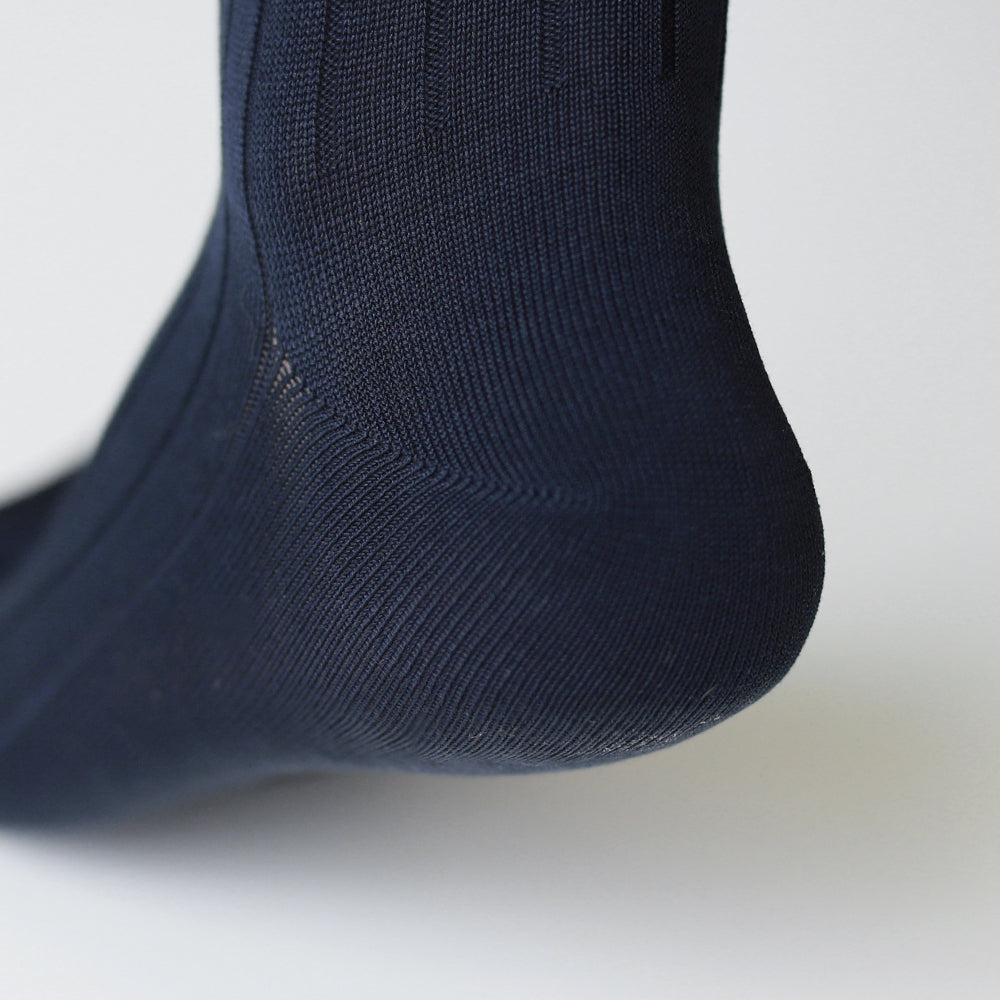 Regnsncox | Ribbed Cotton Knee-High Socks with Seamless Toe and Layered Knit