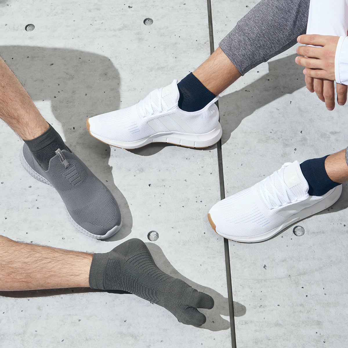 Regnsncox | Performance Tabi Running Socks with 3D Fit and Grip Sole