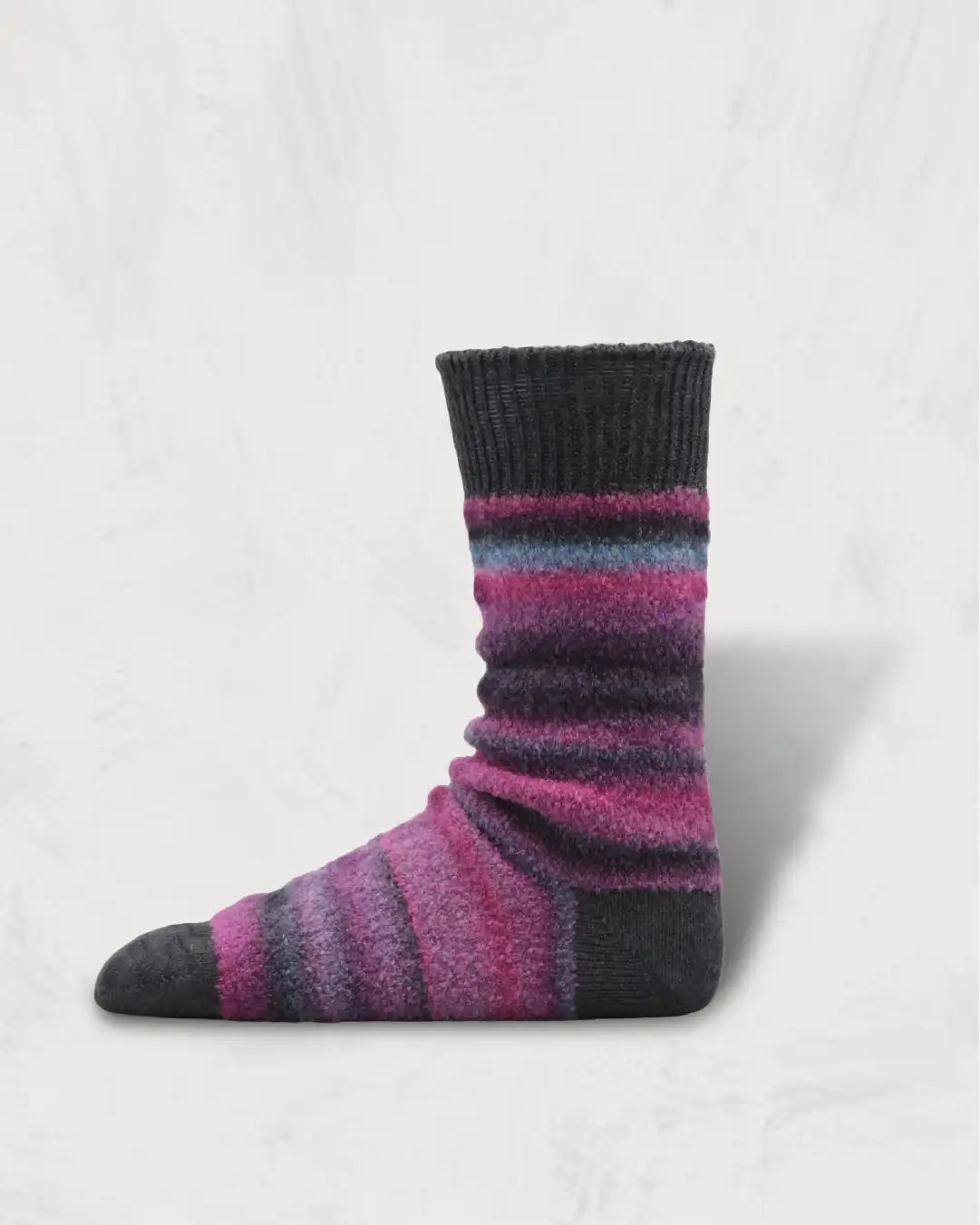 Regnsncox | Alpaca Bouclé Socks with Ombre-Dyed Yarn and Voluminous Texture