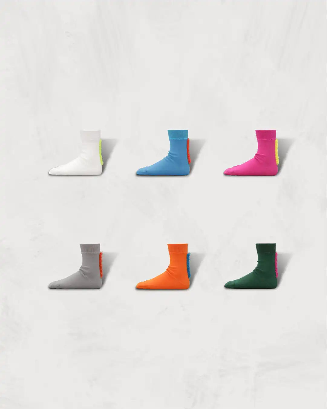 Regnsncox | Split-Toe Socks with Mohawk-Inspired Back Detail