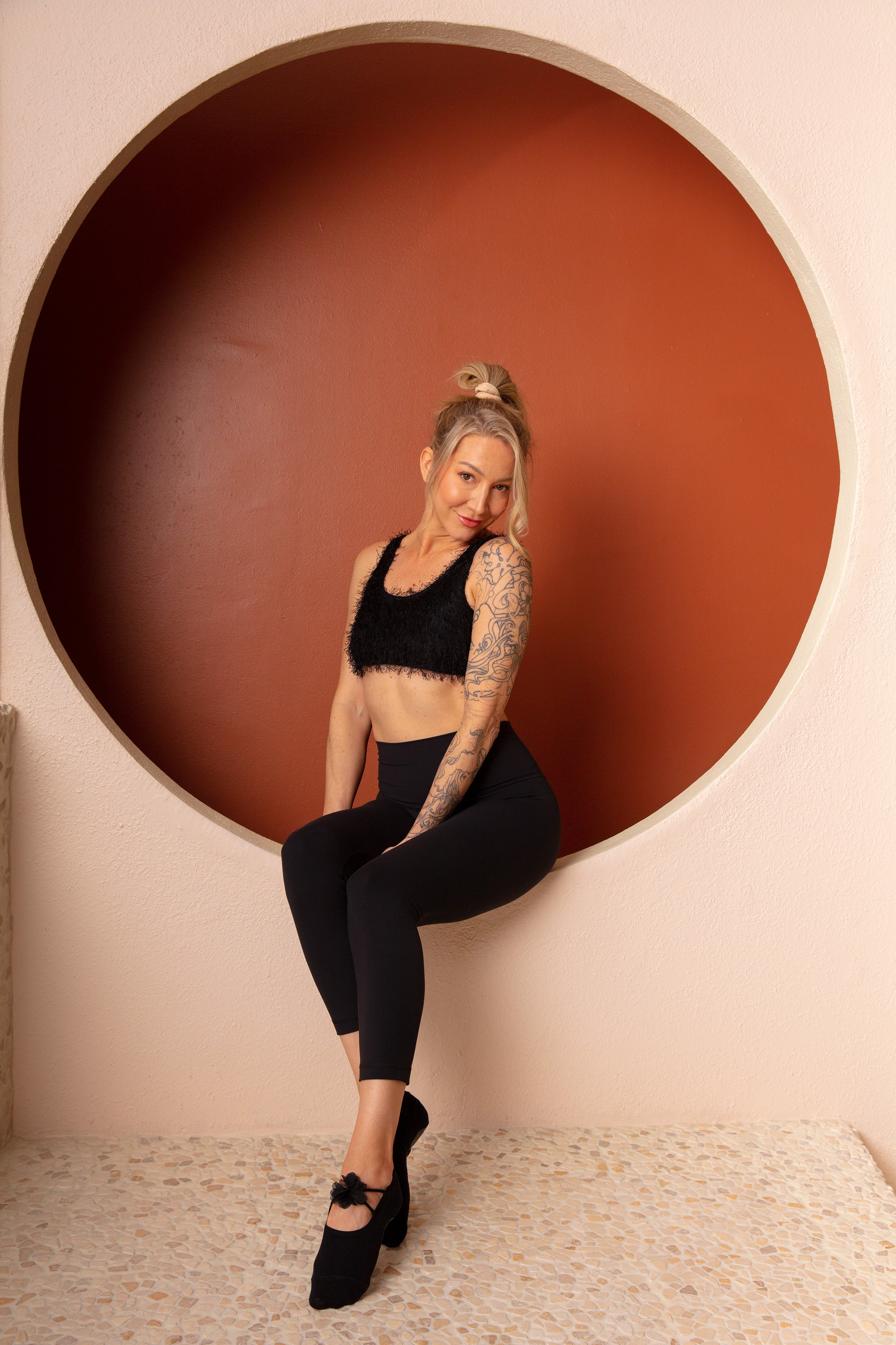 Regnsncox | Women’s Floral Grip Socks with Chiffon Flower Detail