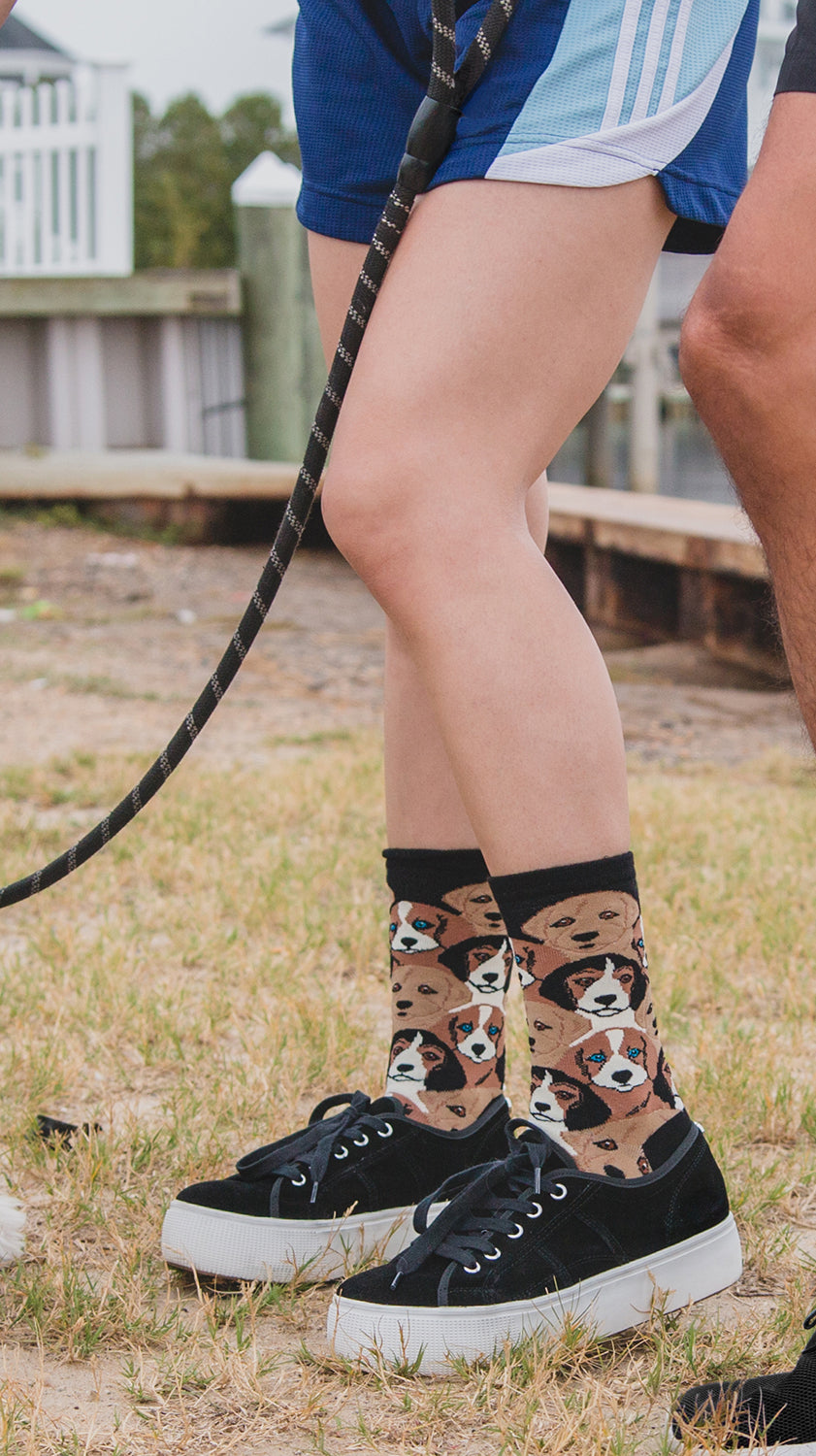 Regnsncox | Bamboo Blend Dog Print Crew Socks for Women