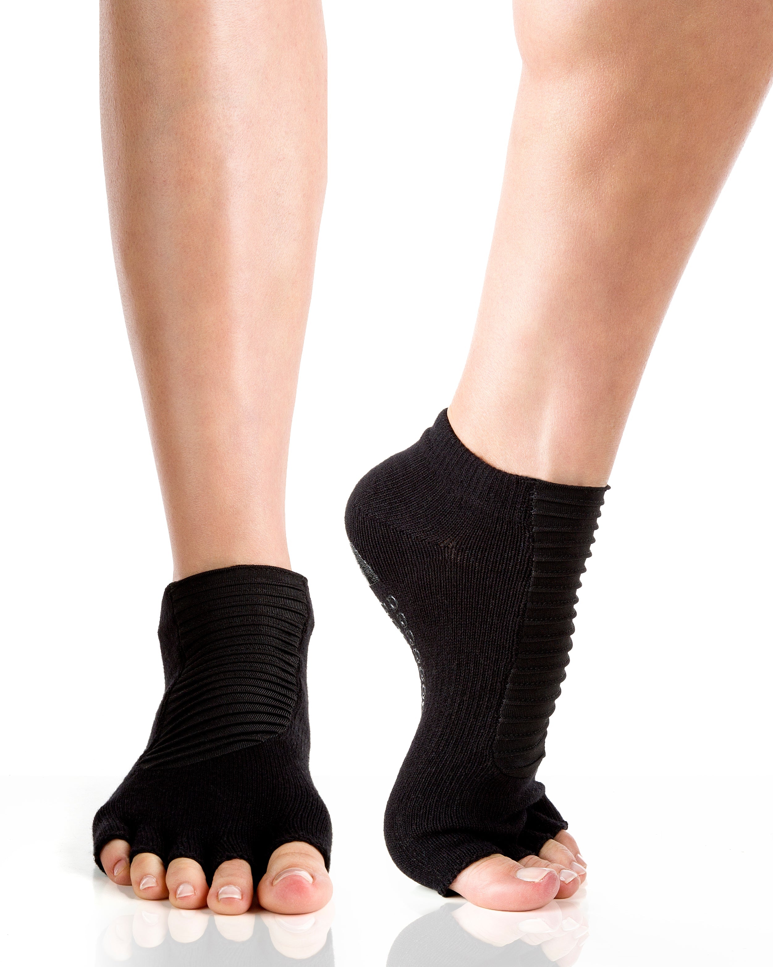 Regnsncox | Women’s Open Toe Grip Socks with Pleated Interior Design