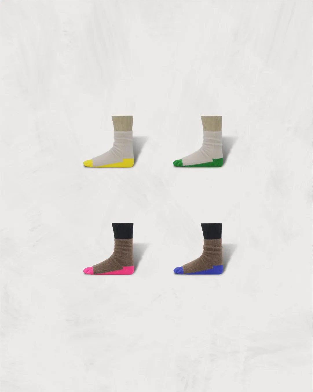 Regnsncox | Artistic Five-Toe Socks Inspired by Primate Foot Form