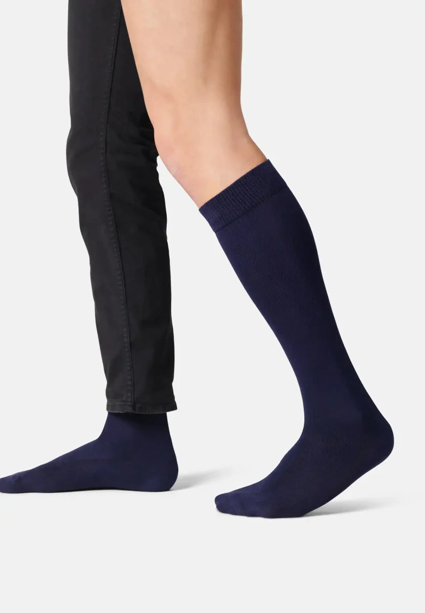 Regnsncox | Knee-High Bamboo Socks for Professional Comfort
