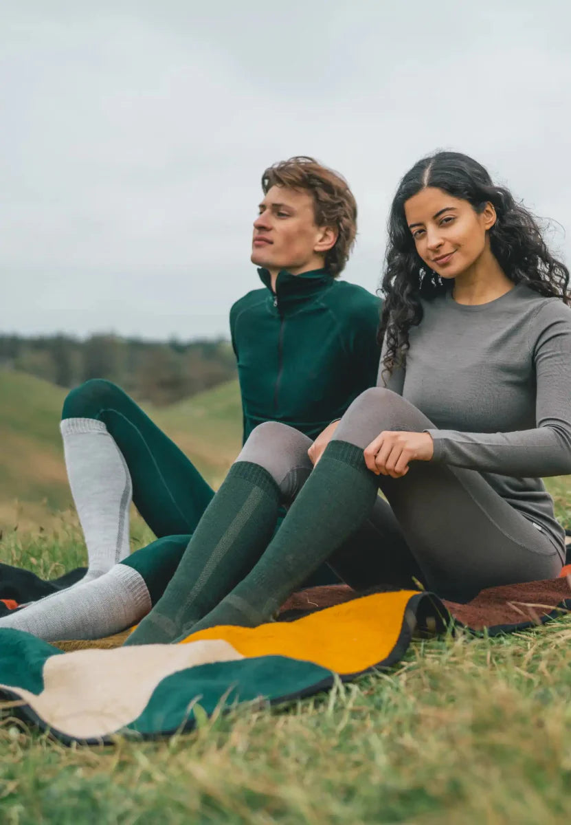 Regnsncox | Knee-High Merino Wool Hiking Socks for Full Calf Protection