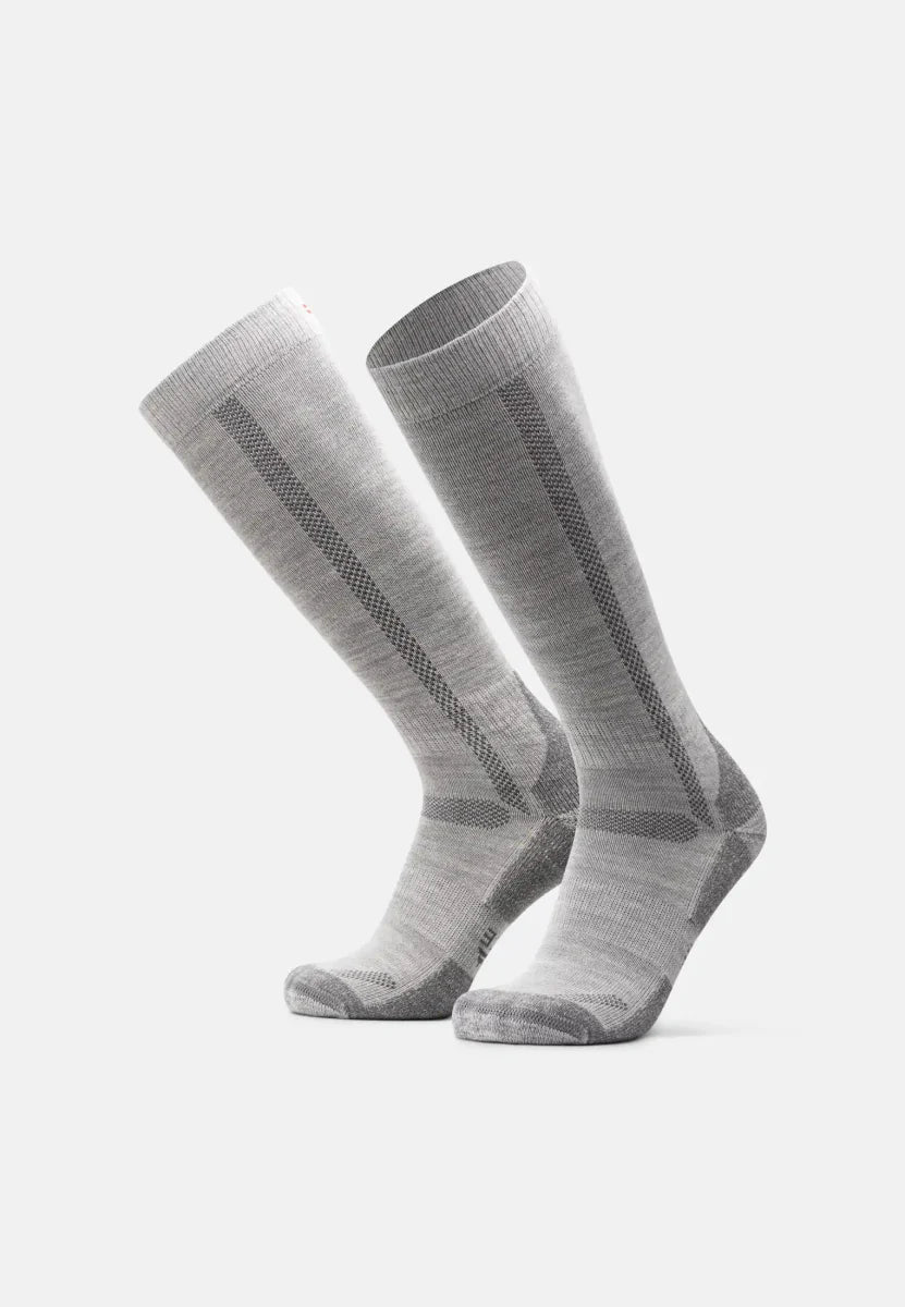 Regnsncox | Knee-High Merino Wool Hiking Socks for Full Calf Protection