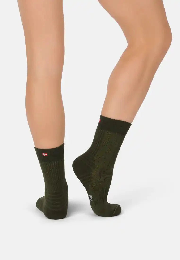 Regnsncox | Lightweight Merino Wool Blend Hiking Crew Socks