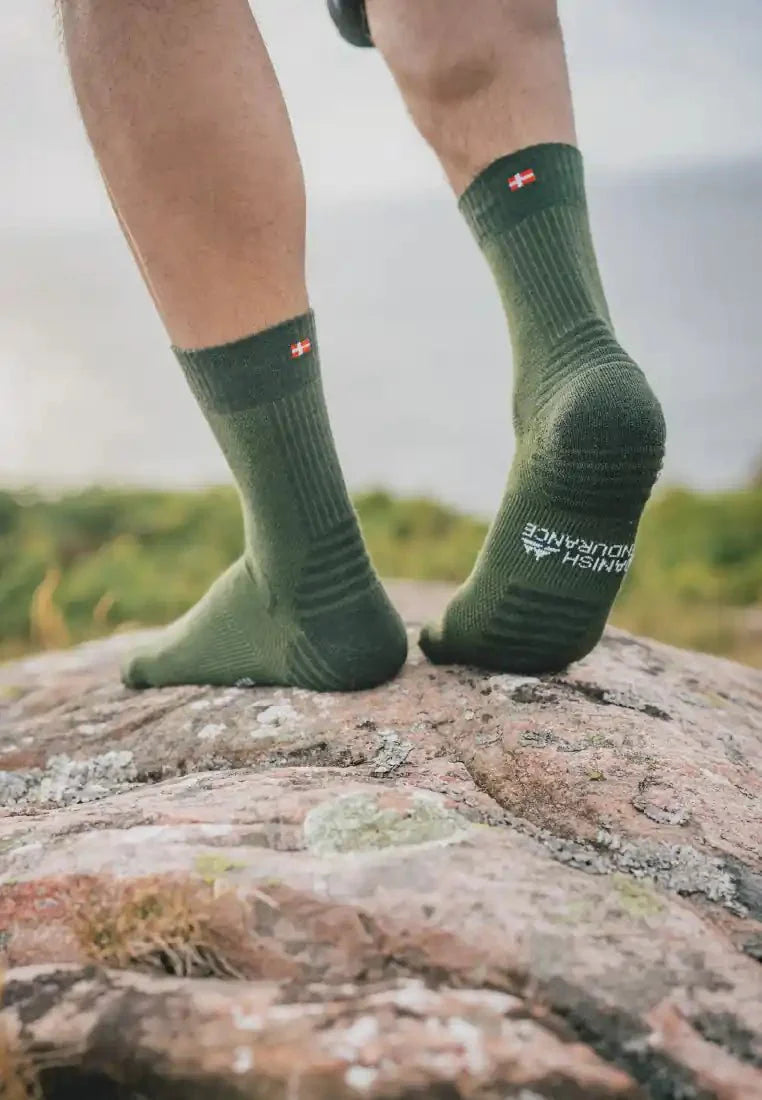 Regnsncox | Lightweight Merino Wool Blend Hiking Crew Socks