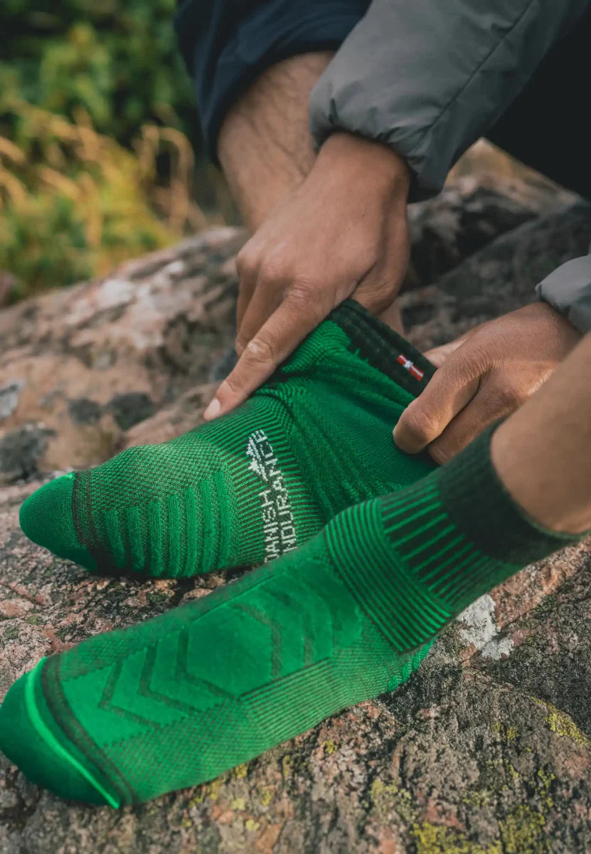 Regnsncox | Low-Cut Merino Wool Hiking Socks for Comfortable Trails
