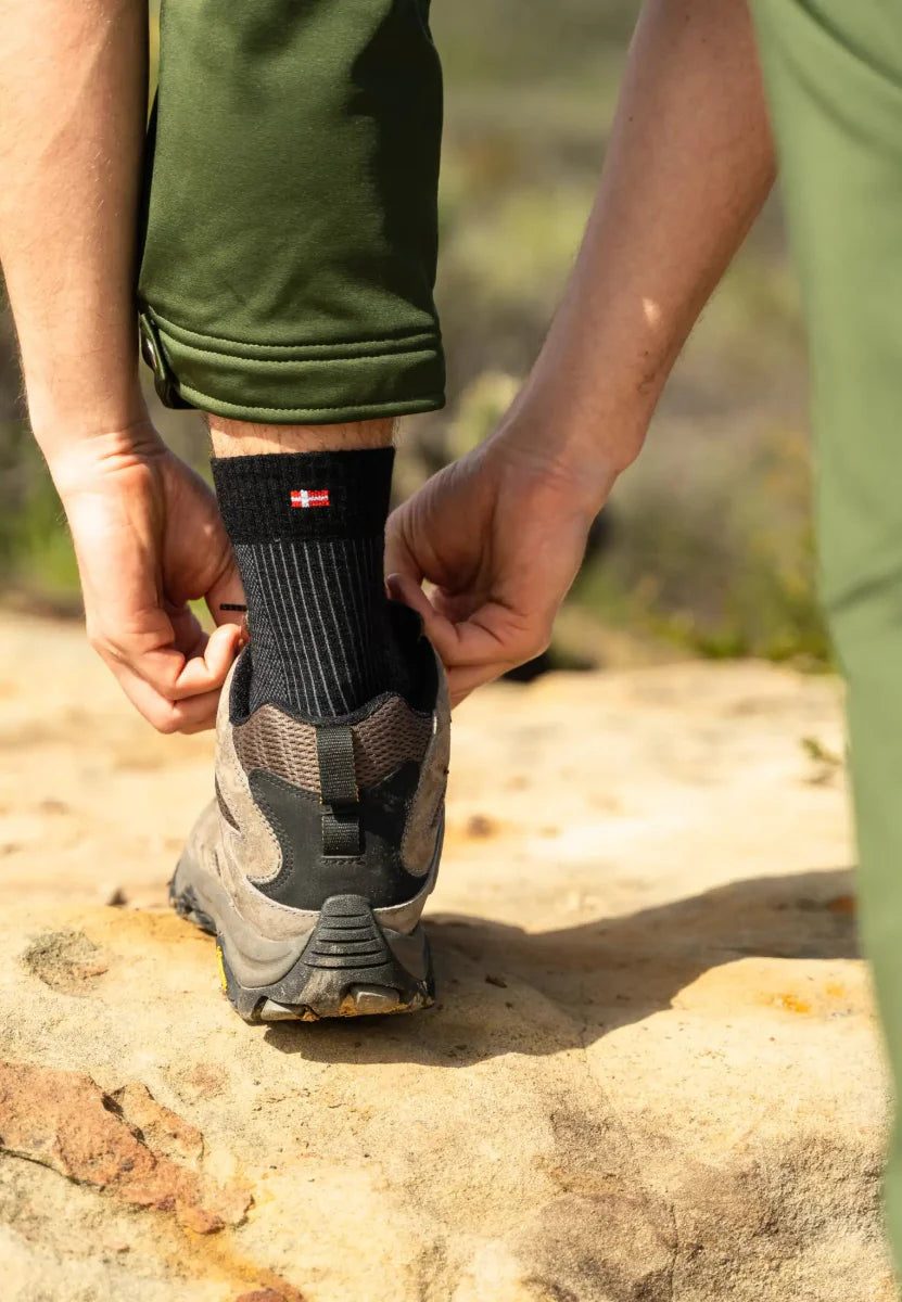 Regnsncox | Merino Wool Hiking Socks Set for All-Weather Comfort