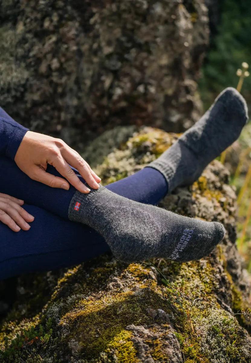 Regnsncox | Merino Wool Hiking Socks Set for All-Weather Comfort