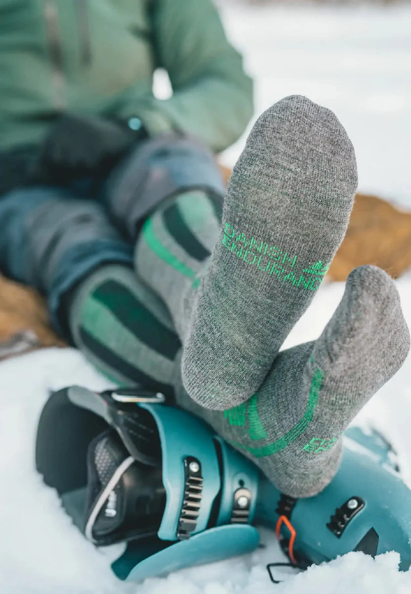 Regnsncox | Merino Wool Ski Crew Socks for Winter Sports
