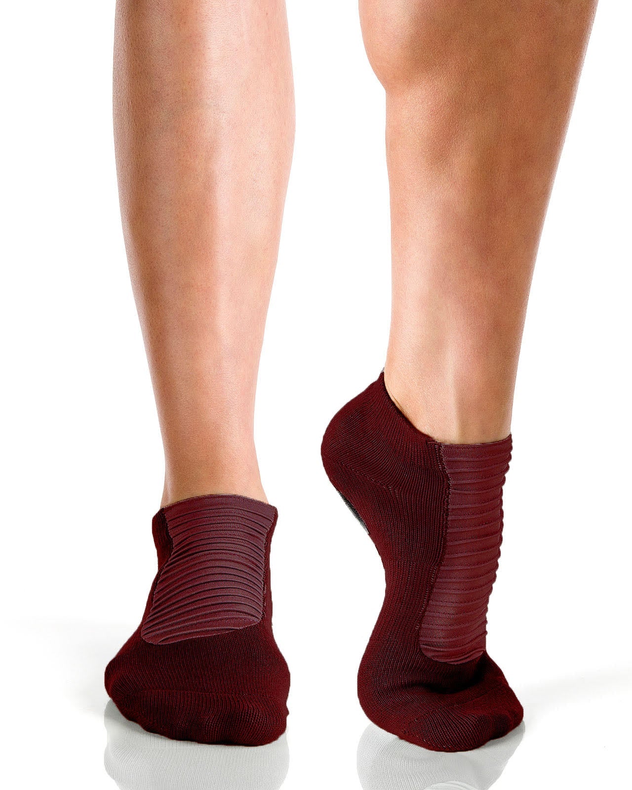 Regnsncox | Closed Toe Grip Socks with Pleated Interior Panels  Moto Closed Toe Grip Sock