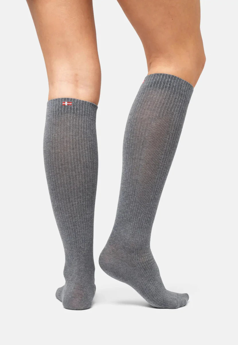 Regnsncox | Organic Cotton Graduated Compression Crew Socks for Daily Wear