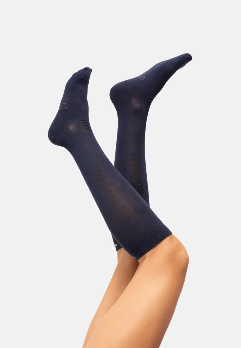 Regnsncox | Organic Cotton Graduated Compression Crew Socks for Daily Wear