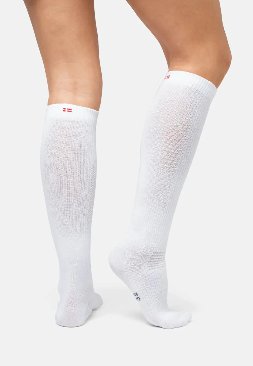 Regnsncox | Organic Cotton Graduated Compression Crew Socks for Daily Wear