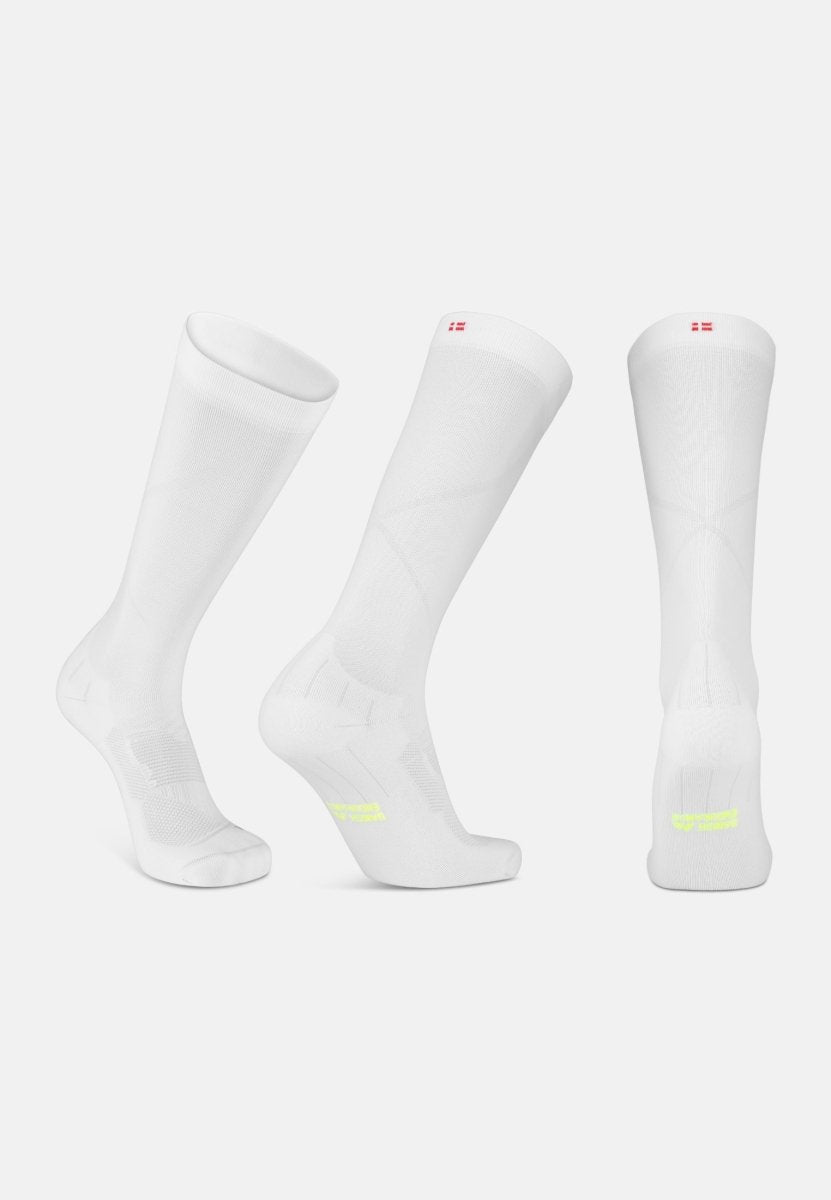 Regnsncox | Pro Sport Compression Socks for Circulation & Recovery