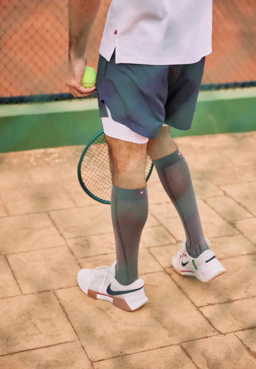 Regnsncox | Graduated Compression Crew Socks for Sports and Daily Wear