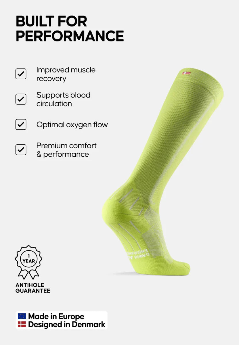 Regnsncox | Graduated Compression Crew Socks for Sports and Daily Wear