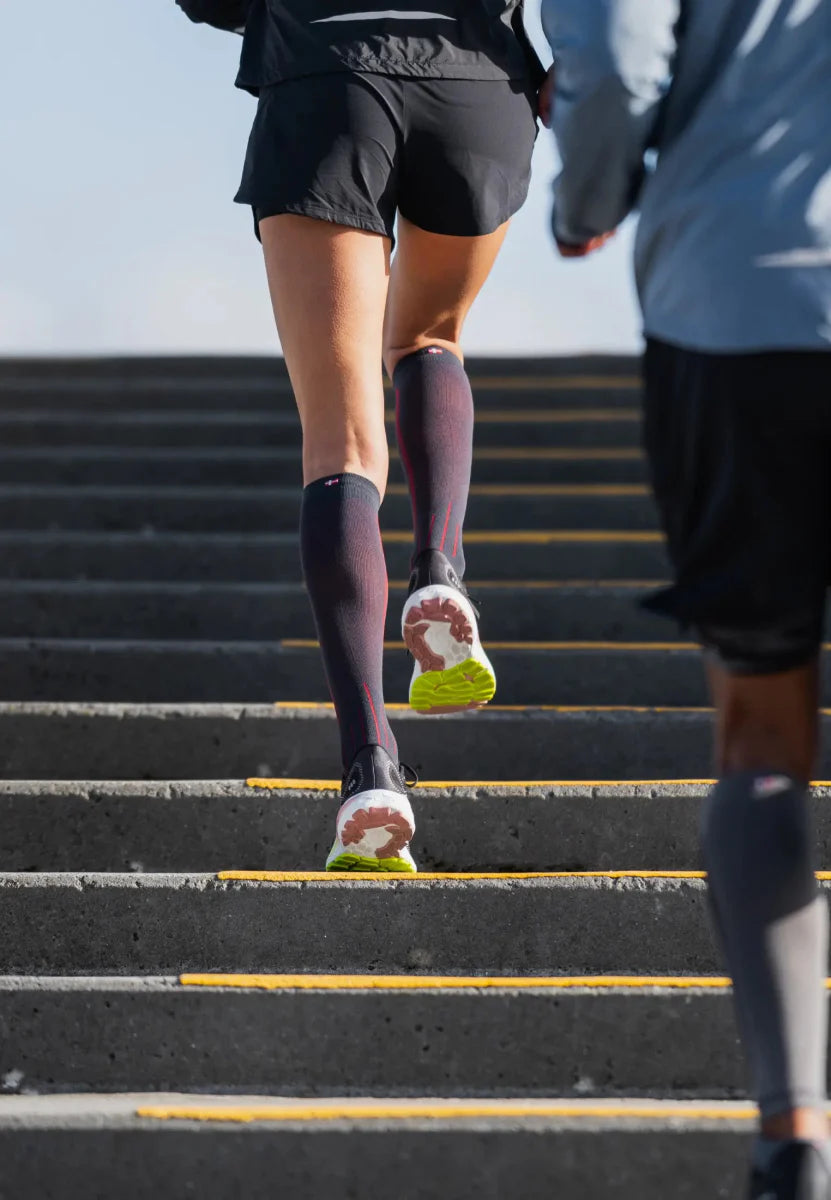 Regnsncox | Graduated Compression Crew Socks for Sports and Daily Wear