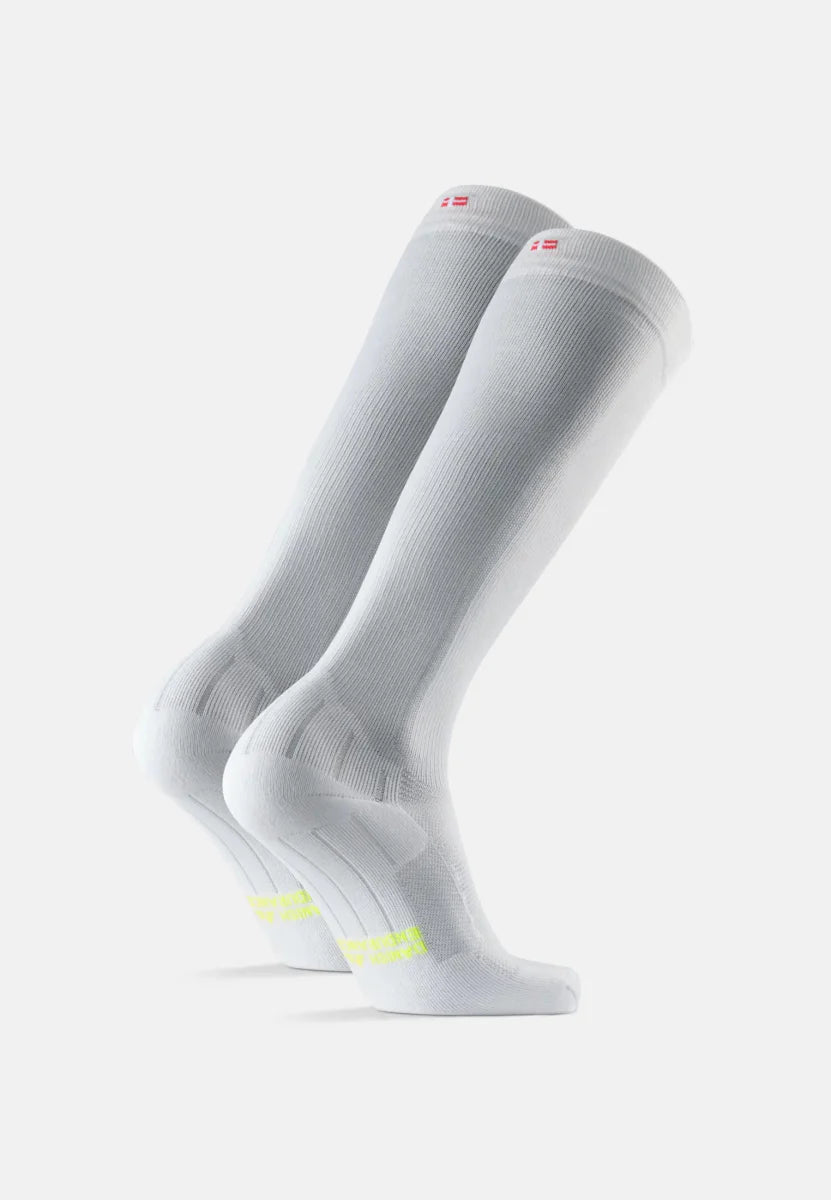 Regnsncox | Graduated Compression Crew Socks for Sports and Daily Wear