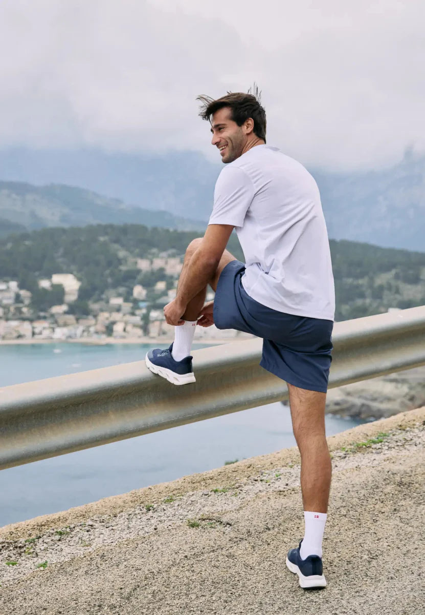 Regnsncox | Organic Cotton Tennis Crew Socks for Sports and Casual Wear